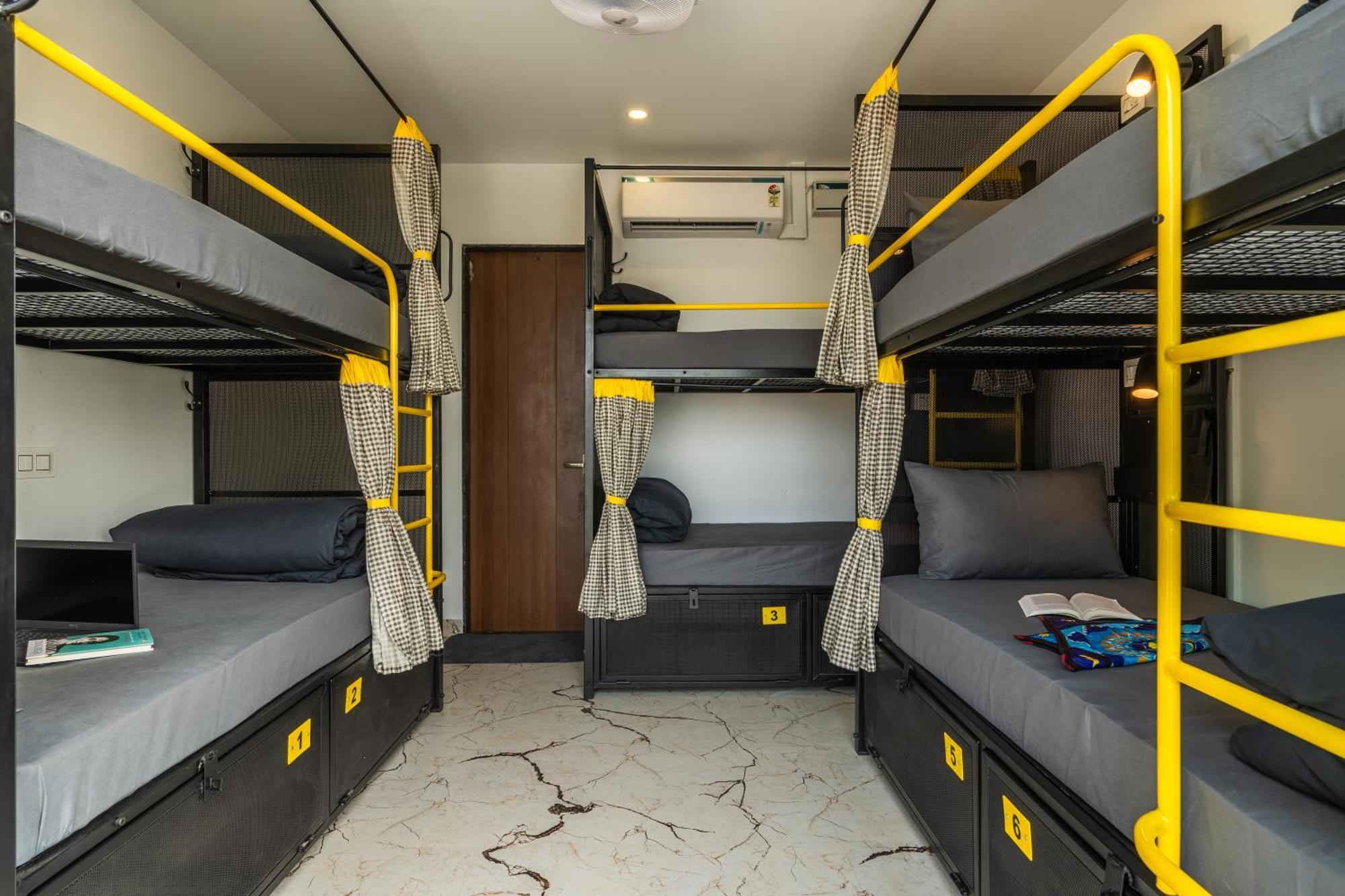 The Hosteller Goa, Mandrem Quarto foto
